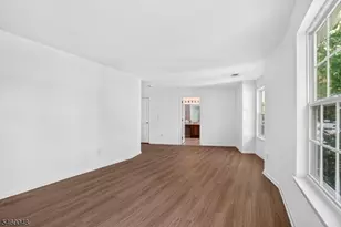 706 Dawson Pl, Hanover Township, NJ 07981 - Photo 14