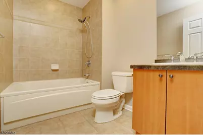 215 Raymound Blvd, Parsippany, NJ 07054 - Photo 16