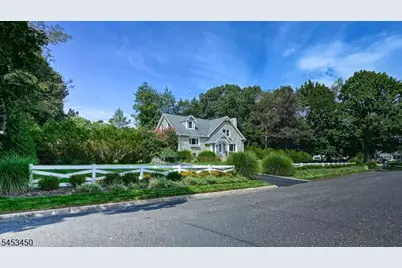 34 Grandview Dr, Wayne, NJ 07470 - Photo 44