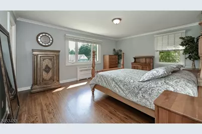 34 Grandview Dr, Wayne, NJ 07470 - Photo 22