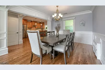 34 Grandview Dr, Wayne, NJ 07470 - Photo 8