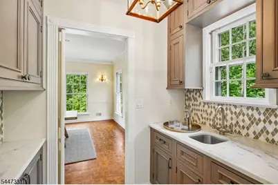 7 Gordon Rd, Essex Fells, NJ 07021 - Photo 10