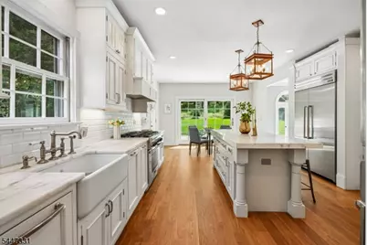 7 Gordon Rd, Essex Fells, NJ 07021 - Photo 12