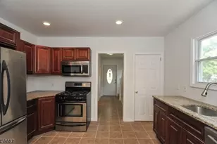 280 Seneca Pl, Plainfield, NJ 07062 - Photo 6