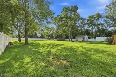 5 Old Farmers Rd, Washington Township, NJ 07853 - Photo 26