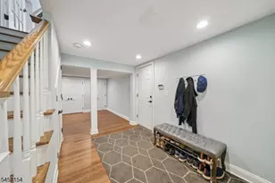 15 Mt Vernon Ct, Livingston, NJ 07039 - Photo 32