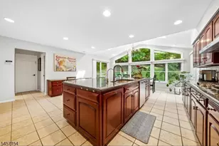 15 Mt Vernon Ct, Livingston, NJ 07039 - Photo 12
