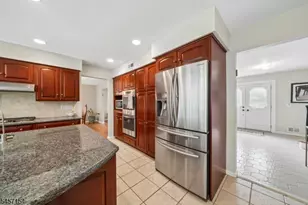 15 Mt Vernon Ct, Livingston, NJ 07039 - Photo 18