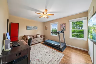 15 Mount Vernon Ct, Livingston, NJ 07039 - Photo 28