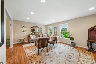 15 Mt Vernon Ct, Livingston, NJ 07039 - Photo 8