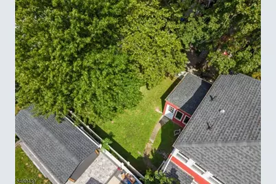 10 Sussex Rd, Clifton, NJ 07012 - Photo 18