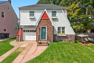 10 Sussex Rd, Clifton, NJ 07012 - Photo 1
