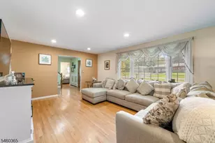 4 Harrison Rd, Roxbury Township, NJ 07876 - Photo 4