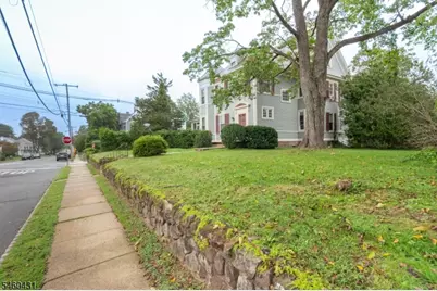 96 Broad St, Flemington, NJ 08822 - Photo 2