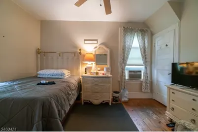 96 Broad St, Flemington, NJ 08822 - Photo 36