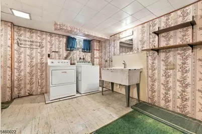 15 Candy Ct, Edison, NJ 08817 - Photo 10