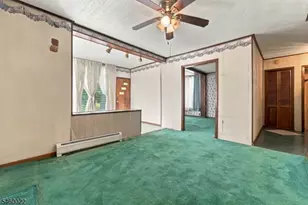 15 Candy Ct, Edison, NJ 08817 - Photo 4