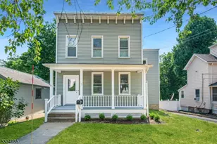 13 Malcolm St, Morristown, NJ 07960 - Photo 1