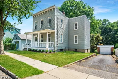 13 Malcolm St, Morristown, NJ 07960 - Photo 2