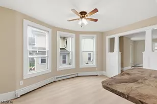 193 W Washington Ave, Washington Boro, NJ 07882 - Photo 12