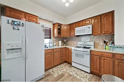 32 E Russell St, Clifton, NJ 07011 - Photo 14