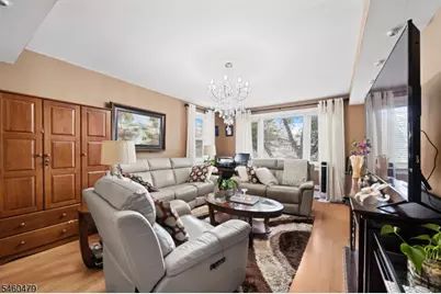 32 E Russell St, Clifton, NJ 07011 - Photo 6
