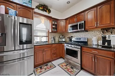 32 E Russell St, Clifton, NJ 07011 - Photo 2