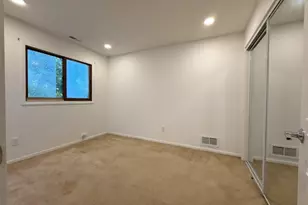 4 Davos Dr, Vernon, NJ 07462 - Photo 18