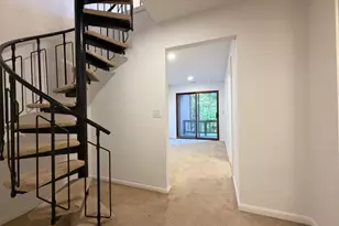 4 Davos Dr, Vernon, NJ 07462 - Photo 14