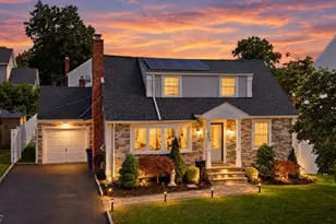 353 Whitewood Rd, Union Township, NJ 07083 - Photo 2