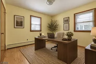 2831 Bradbury Ave, Linden, NJ 07036 - Photo 12