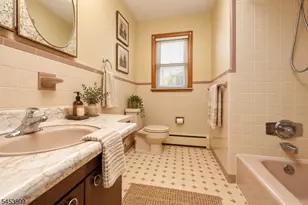 2831 Bradbury Ave, Linden, NJ 07036 - Photo 8