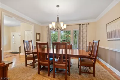 32 Sawmill Rd, Tewksbury Township, NJ 08833 - Photo 8