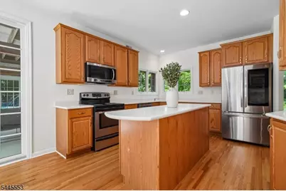 21 Misty Ln, Green Township, NJ 07821 - Photo 8
