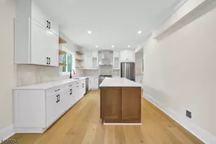 44 Hanover Rd, Mountain Lakes, NJ 07046 - Photo 12