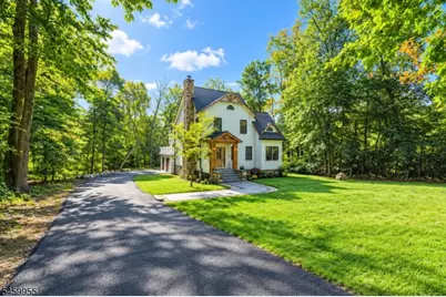44 Hanover Rd, Mountain Lakes, NJ 07046 - Photo 2