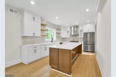 44 Hanover Rd, Mountain Lakes, NJ 07046 - Photo 14