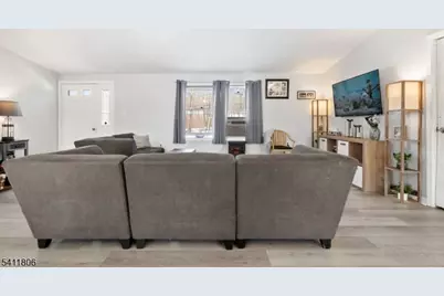 191 Millbrook Rd, Hardwick Township, NJ 07825 - Photo 18