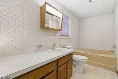 191 Millbrook Rd, Hardwick Township, NJ 07825 - Photo 8