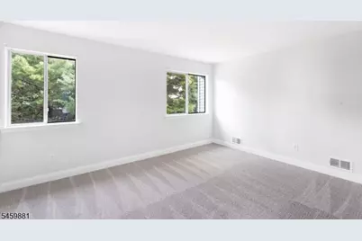 103 Orchard Meadows Dr, Union Township, NJ 07083 - Photo 16