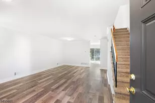 103 Orchard Meadows Dr, Union Township, NJ 07083 - Photo 2