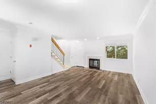 103 Orchard Meadows Dr, Union Township, NJ 07083 - Photo 4