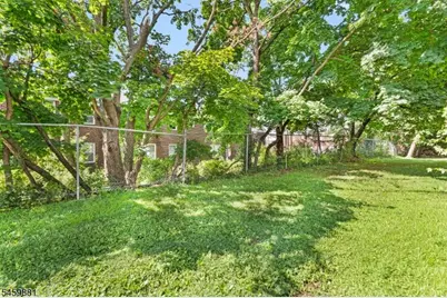 103 Orchard Meadows Dr, Union Township, NJ 07083 - Photo 20