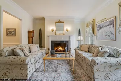 19-2 Heritage Ct, Bernardsville, NJ 07931 - Photo 6
