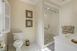 19 2 Heritage Ct, Bernardsville, NJ 07931 - Photo 34
