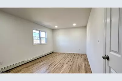 68 James St, Dover, NJ 07801 - Photo 10