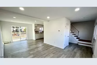 68 James St, Dover, NJ 07801 - Photo 4