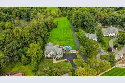24 W Sunset Rd, Pequannock Township, NJ 07444 - Photo 4