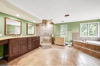 24 W Sunset Rd, Pequannock Township, NJ 07444 - Photo 28