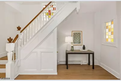 41 N Willow St, Montclair, NJ 07042 - Photo 4